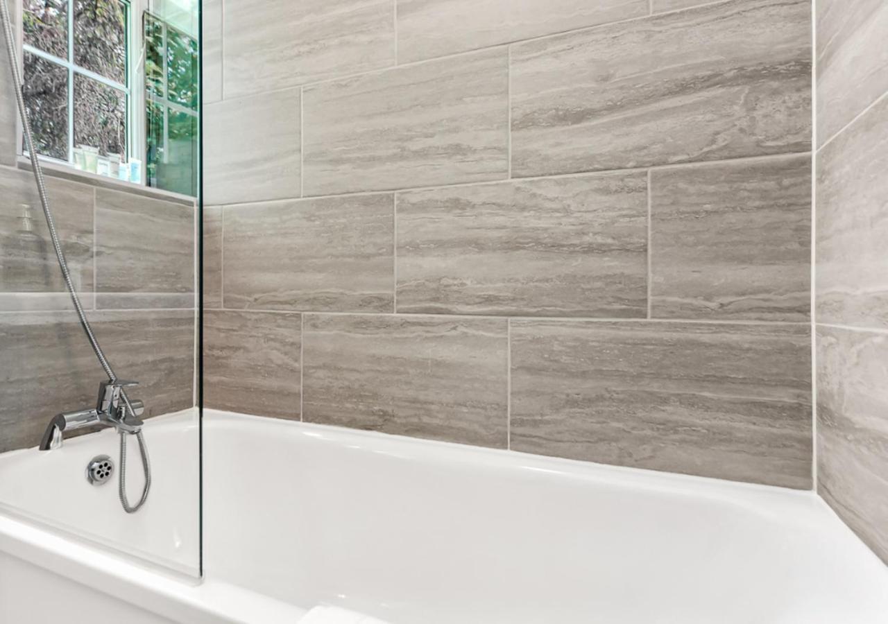 Radiant Serenity 2br Flat Sleeps 4 Warm Ambiance * Londra