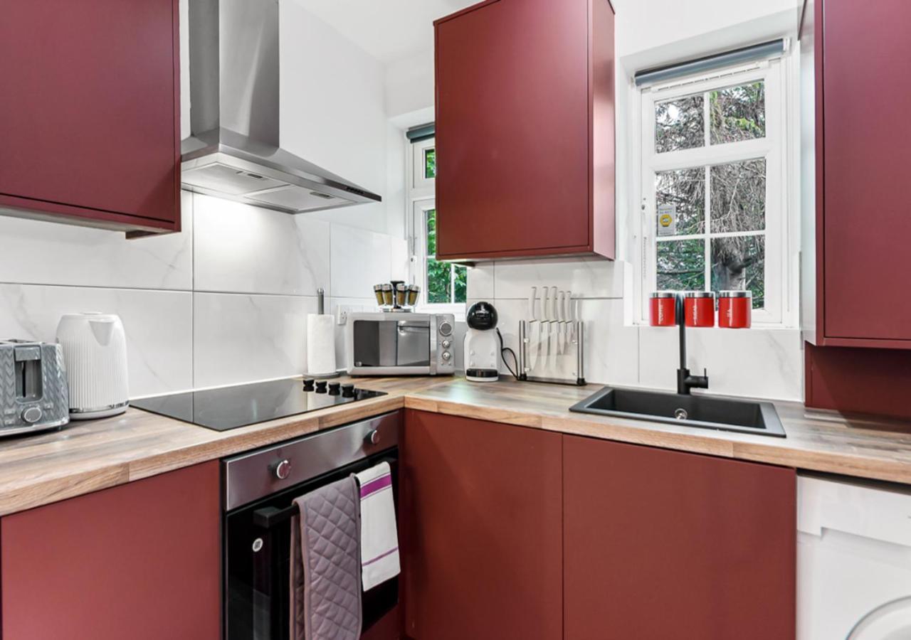 Radiant Serenity 2br Flat Sleeps 4 Warm Ambiance Apartament *