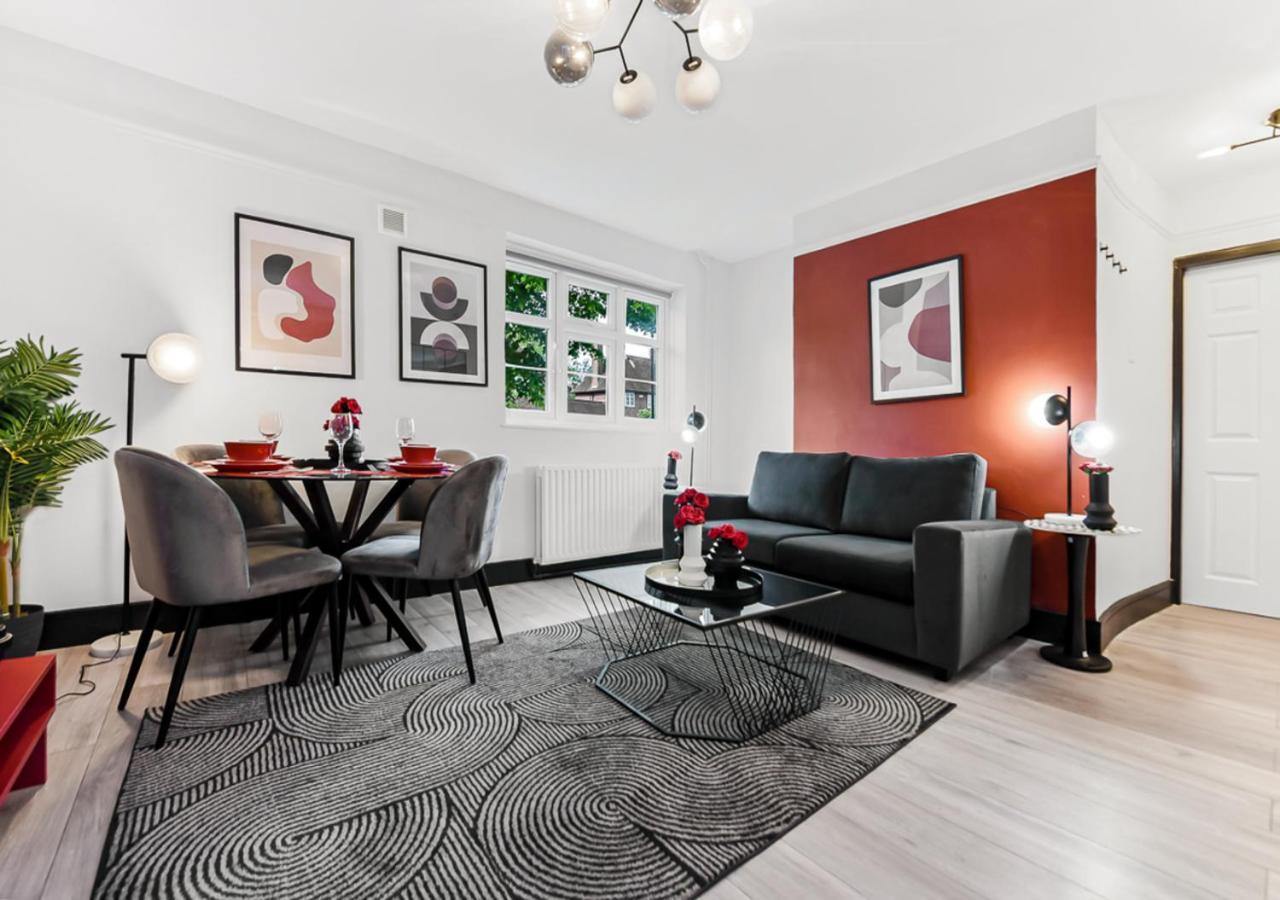 Radiant Serenity 2br Flat Sleeps 4 Warm Ambiance Apartament Londra